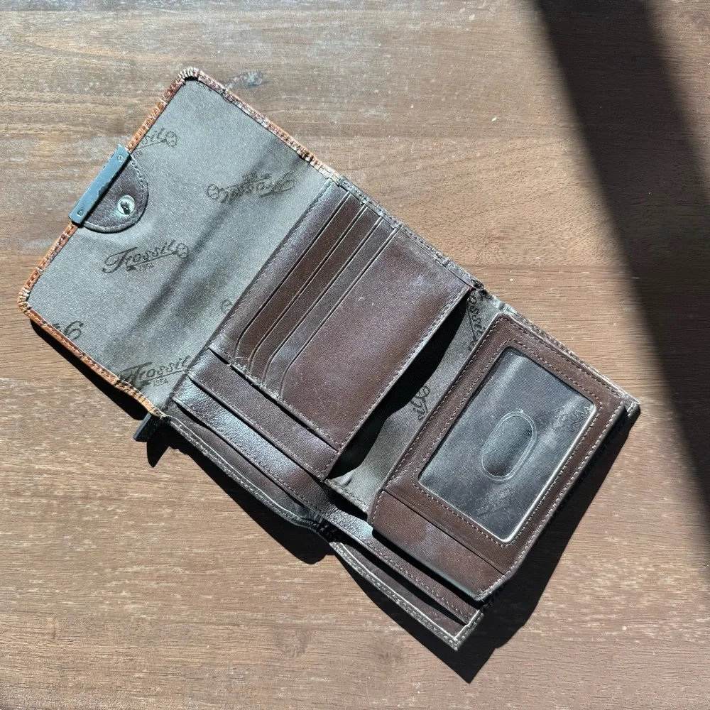 Vtg Fossil Women’s Leather Wallet – Brown Croc Embossed Two-Tone